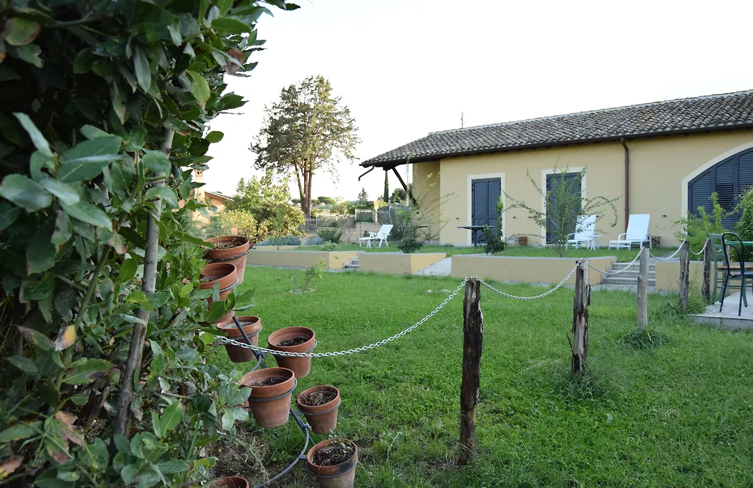 Country House Erba Regina-1